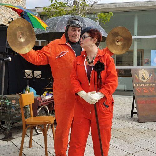 Extrait de scène du spectacle "Cache ta joie !" - Vendeurs de Vent